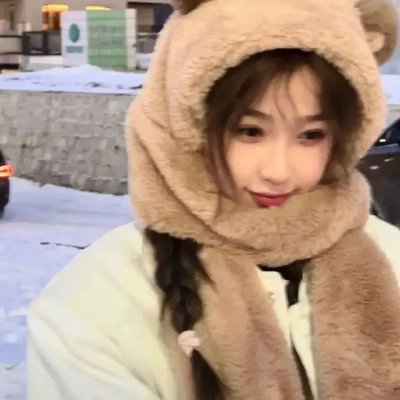 叔比狗：蓝猎鹰面具
